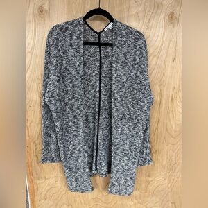 Women's Medium American Eagle Black/White Knit Long Sleeve Cardigan Sweater